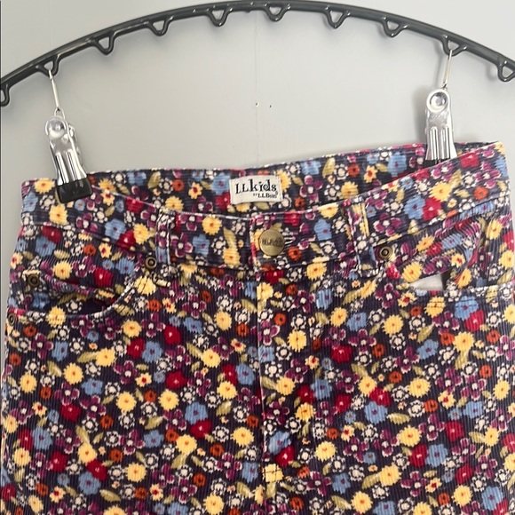 Floral Patterned Pants - Picture 2 of 10